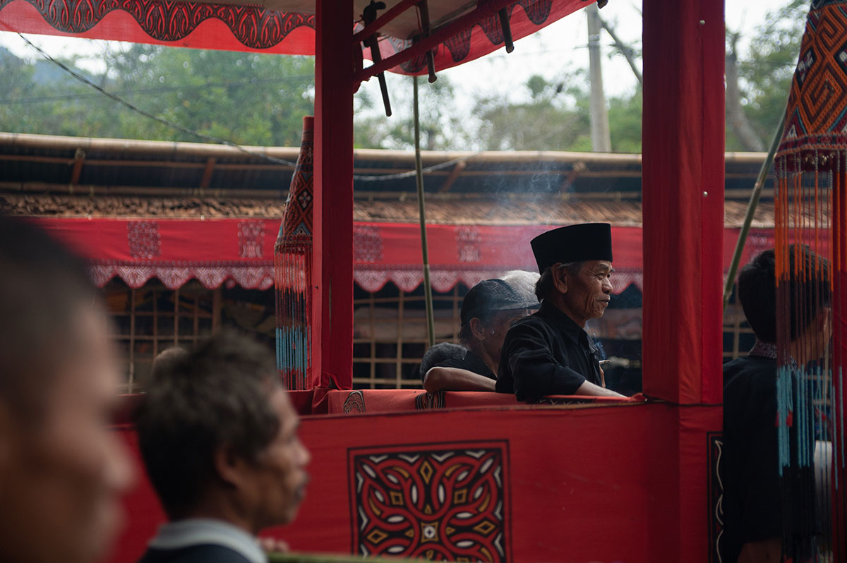 Attending a funeral ceremony in Tana Toraja, Sulawesi (Indonesia)